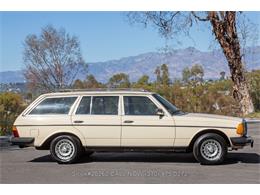 1982 Mercedes-Benz 300TD (CC-2117191) for sale in Beverly Hills, California