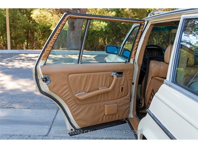 1982 Mercedes-Benz 300TD (CC-2117191) for sale in Beverly Hills, California