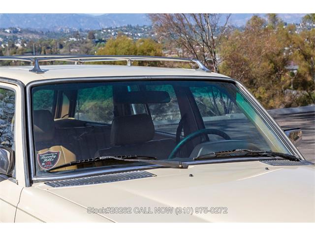 1982 Mercedes-Benz 300TD (CC-2117191) for sale in Beverly Hills, California