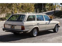 1982 Mercedes-Benz 300TD (CC-2117191) for sale in Beverly Hills, California