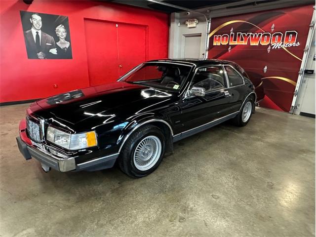 1988 Lincoln Mark VII (CC-2117297) for sale in West Babylon, New York