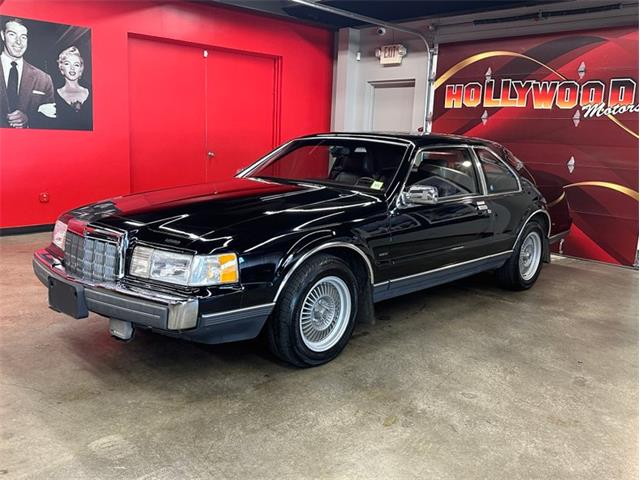1988 Lincoln Mark VII (CC-2117297) for sale in West Babylon, New York