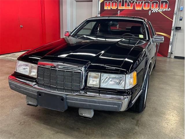 1988 Lincoln Mark VII (CC-2117297) for sale in West Babylon, New York