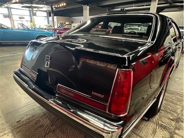 1988 Lincoln Mark VII (CC-2117297) for sale in West Babylon, New York