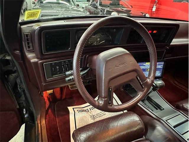 1988 Lincoln Mark VII (CC-2117297) for sale in West Babylon, New York