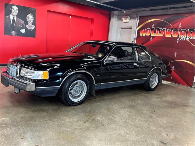 1988 Lincoln Mark VII (CC-2117297) for sale in West Babylon, New York