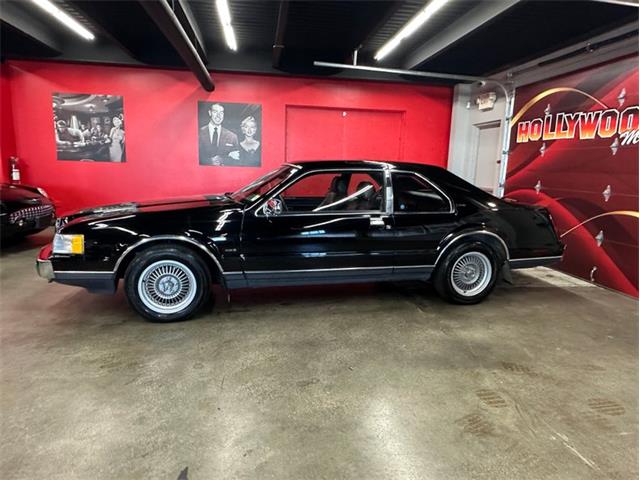 1988 Lincoln Mark VII (CC-2117297) for sale in West Babylon, New York