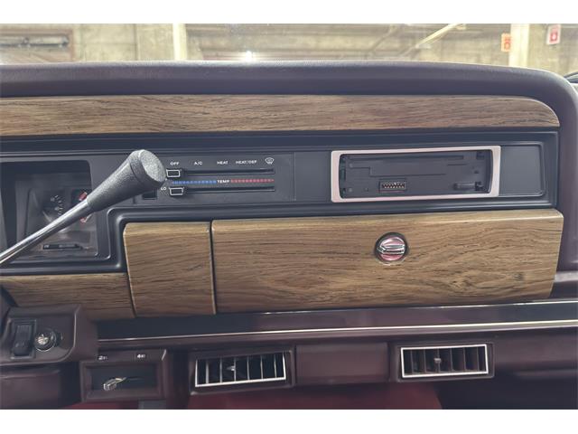 1990 Jeep Grand Wagoneer (CC-2117447) for sale in Montreal, Quebec