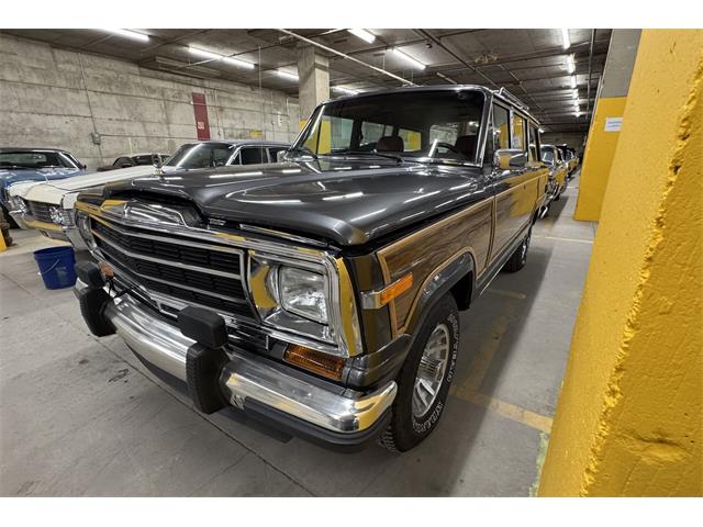 1990 Jeep Grand Wagoneer (CC-2117447) for sale in Montreal, Quebec