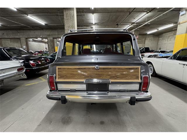 1990 Jeep Grand Wagoneer (CC-2117447) for sale in Montreal, Quebec