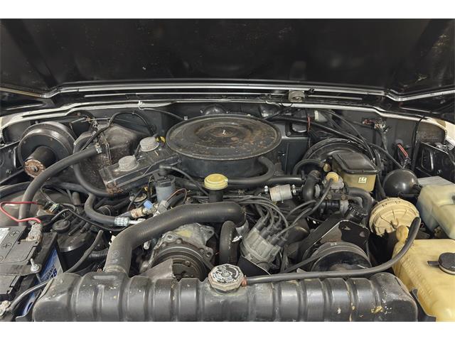 1990 Jeep Grand Wagoneer (CC-2117447) for sale in Montreal, Quebec