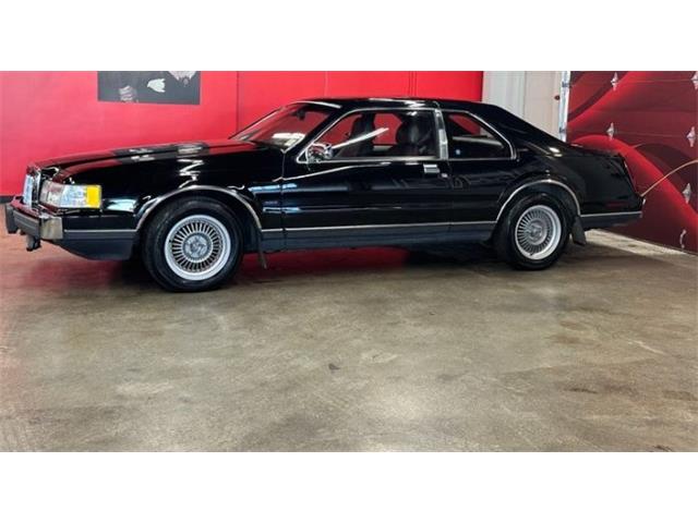 1988 Lincoln Mark VII (CC-2117505) for sale in Cadillac, Michigan