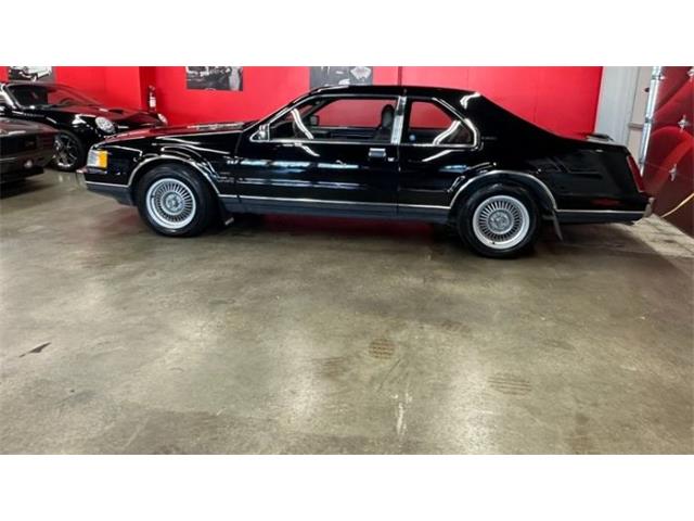 1988 Lincoln Mark VII (CC-2117505) for sale in Cadillac, Michigan