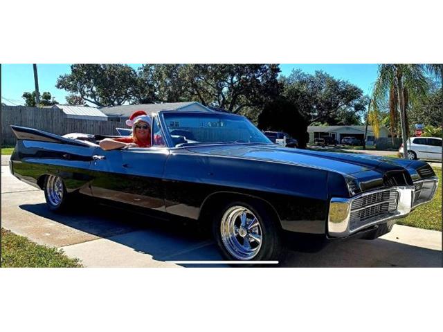 1967 Pontiac Grand Prix (CC-2117526) for sale in Cadillac, Michigan