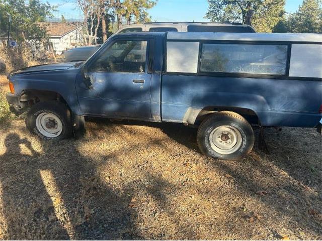 1985 Toyota Pickup (CC-2117530) for sale in Cadillac, Michigan