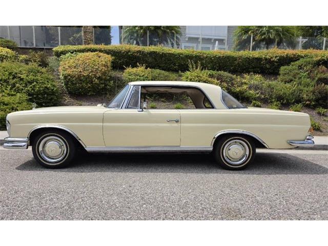 1967 Mercedes-Benz 250SE (CC-2117533) for sale in Cadillac, Michigan