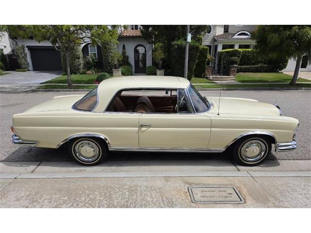 1967 Mercedes-Benz 250SE (CC-2117533) for sale in Cadillac, Michigan