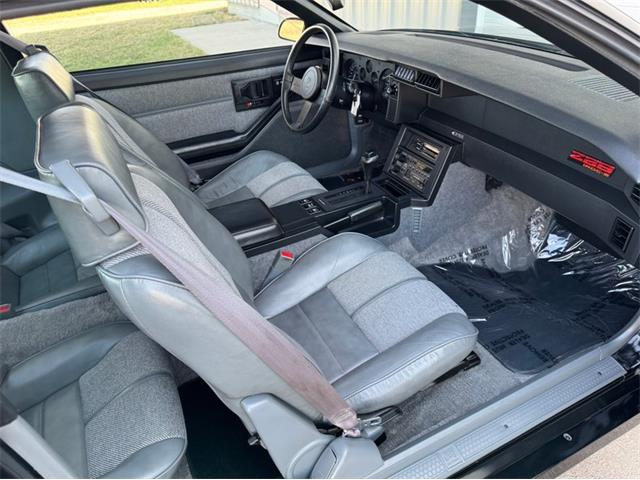 1989 Chevrolet Camaro IROC Z28 (CC-2117612) for sale in Lincoln, Nebraska