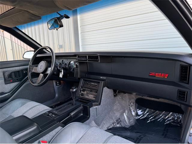 1989 Chevrolet Camaro IROC Z28 (CC-2117612) for sale in Lincoln, Nebraska