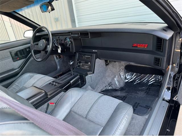 1989 Chevrolet Camaro IROC Z28 (CC-2117612) for sale in Lincoln, Nebraska
