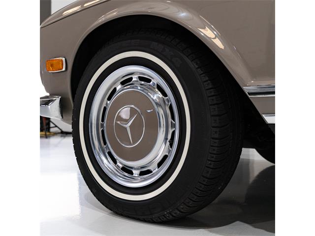 1970 Mercedes-Benz 280SL (CC-2117695) for sale in St. Louis, Missouri