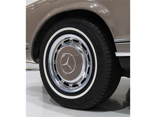 1970 Mercedes-Benz 280SL (CC-2117695) for sale in St. Louis, Missouri