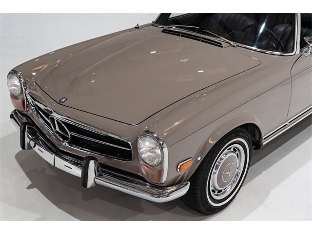 1970 Mercedes-Benz 280SL (CC-2117695) for sale in St. Louis, Missouri