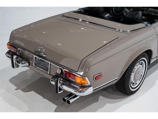 1970 Mercedes-Benz 280SL (CC-2117695) for sale in St. Louis, Missouri