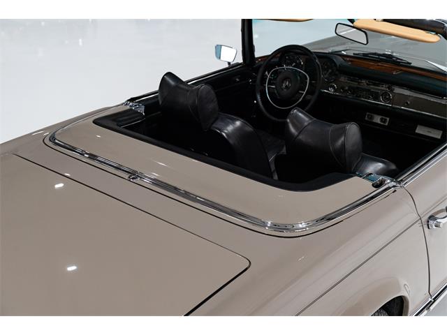 1970 Mercedes-Benz 280SL (CC-2117695) for sale in St. Louis, Missouri
