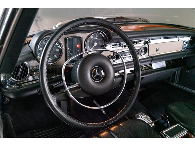 1970 Mercedes-Benz 280SL (CC-2117695) for sale in St. Louis, Missouri