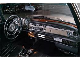 1970 Mercedes-Benz 280SL (CC-2117695) for sale in St. Louis, Missouri