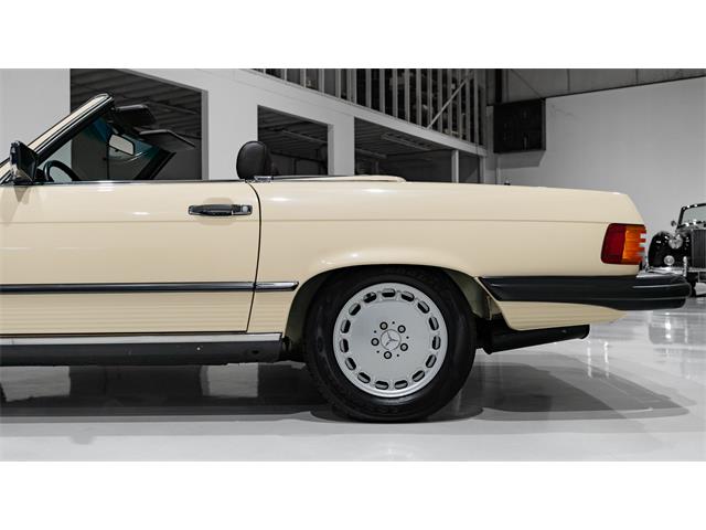 1989 Mercedes-Benz 560SL (CC-2117696) for sale in St. Louis, Missouri