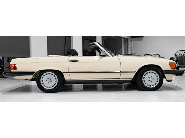 1989 Mercedes-Benz 560SL (CC-2117696) for sale in St. Louis, Missouri