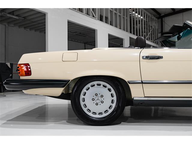 1989 Mercedes-Benz 560SL (CC-2117696) for sale in St. Louis, Missouri