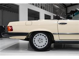 1989 Mercedes-Benz 560SL (CC-2117696) for sale in St. Louis, Missouri