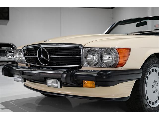 1989 Mercedes-Benz 560SL (CC-2117696) for sale in St. Louis, Missouri