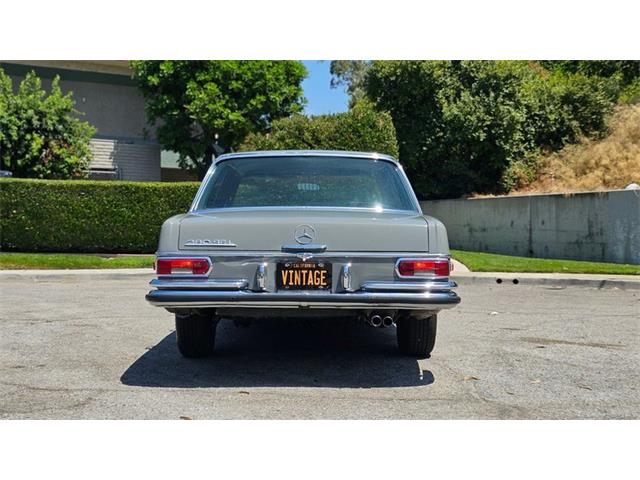 1968 Mercedes-Benz 280SEL (CC-2117734) for sale in Glendale, California