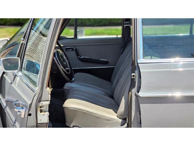 1968 Mercedes-Benz 280SEL (CC-2117734) for sale in Glendale, California