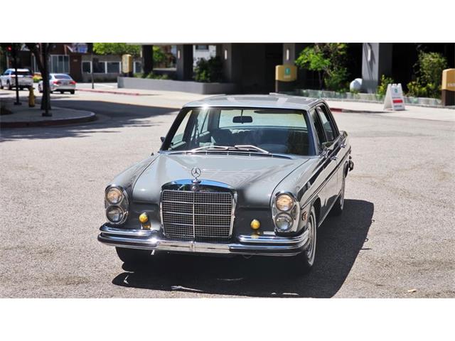 1968 Mercedes-Benz 280SEL (CC-2117734) for sale in Glendale, California