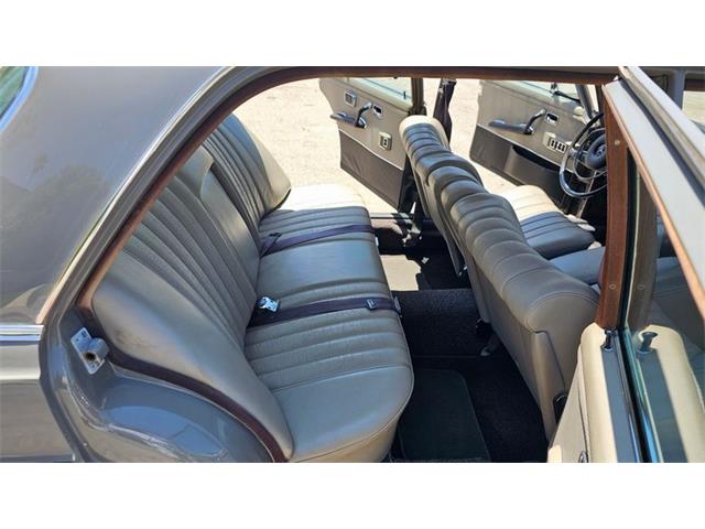 1968 Mercedes-Benz 280SEL (CC-2117734) for sale in Glendale, California