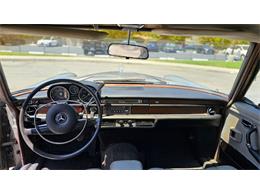 1968 Mercedes-Benz 280SEL (CC-2117734) for sale in Glendale, California