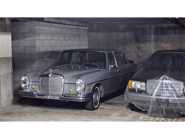 1968 Mercedes-Benz 280SEL (CC-2117734) for sale in Glendale, California
