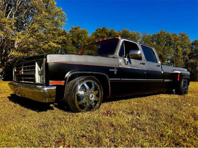 1987 Chevrolet Silverado (CC-2117791) for sale in Cadillac, Michigan