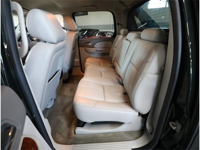 2013 Chevrolet Avalanche (CC-2117909) for sale in Addison, Illinois