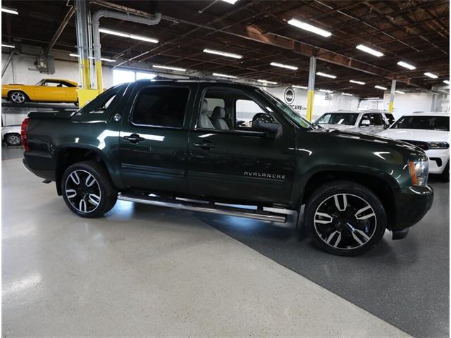 2013 Chevrolet Avalanche (CC-2117909) for sale in Addison, Illinois