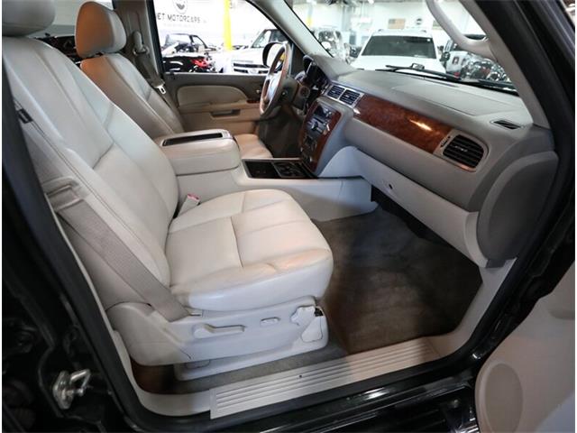 2013 Chevrolet Avalanche (CC-2117909) for sale in Addison, Illinois