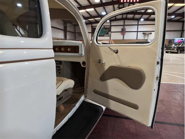 1936 Ford 5 Window Deluxe Coupe (CC-2117939) for sale in Spring Branch, Texas
