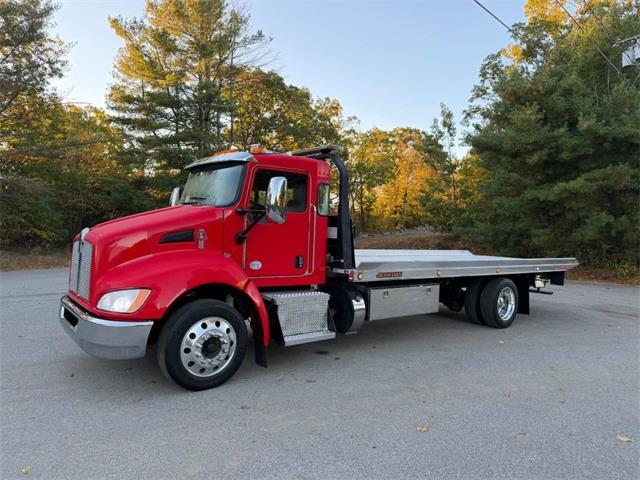 2019 Kenworth T270 (CC-2117984) for sale in Upton, Massachusetts