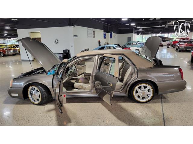 2003 Cadillac DeVille (CC-2118061) for sale in Dearborn, Michigan