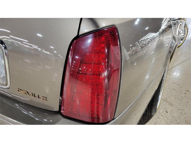 2003 Cadillac DeVille (CC-2118061) for sale in Dearborn, Michigan